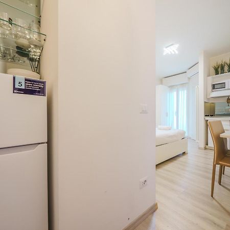 Cristel Apartment - 15 Min Da Milano Cormano Extérieur photo