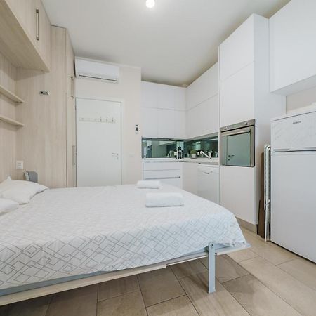 Cristel Apartment - 15 Min Da Milano Cormano Extérieur photo