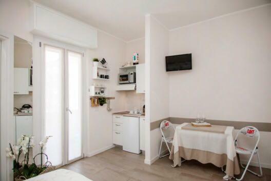 Cristel Apartment - 15 Min Da Milano Cormano Extérieur photo